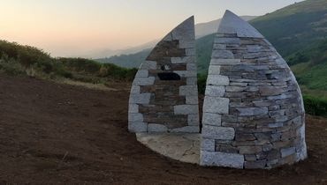 Art contemporain en pierre sèche Art contemporain en pierre sèche